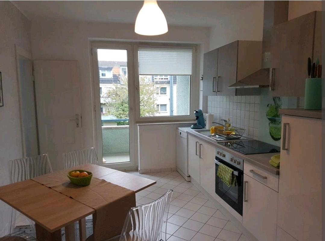 Nette,Kleine Wohnung In Gute Lage إسن المظهر الخارجي الصورة